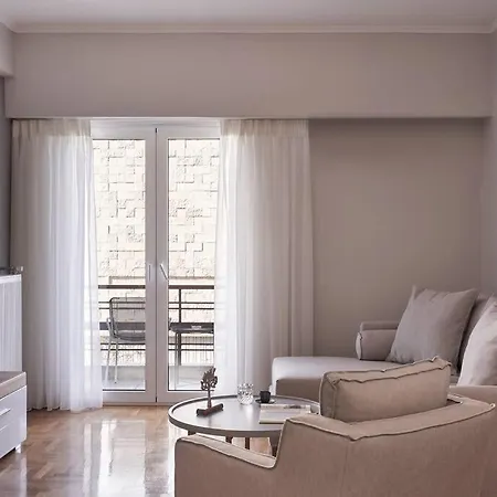 Fix 2bd With Parthenon View *